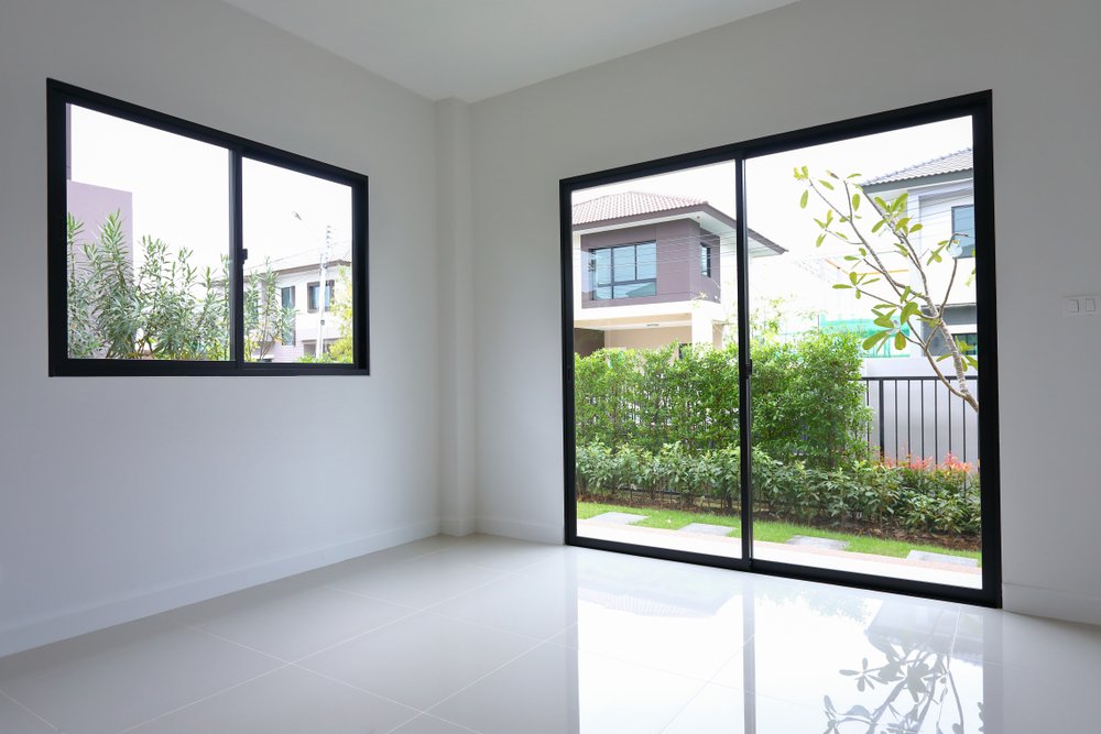 Dit is het resultaat van vliesbehang laten aanbrengen in je nieuwbouwwoning in Zaandam.